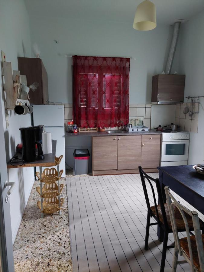 Nala'S House Apartment Leonidio Ngoại thất bức ảnh
