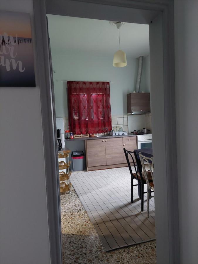 Nala'S House Apartment Leonidio Ngoại thất bức ảnh