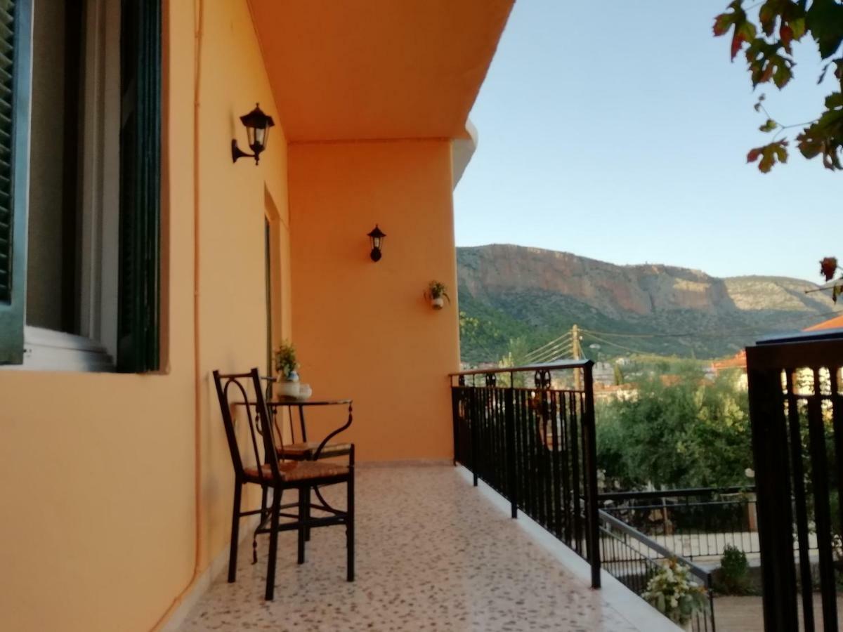 Nala'S House Apartment Leonidio Ngoại thất bức ảnh